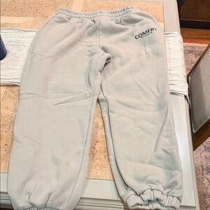 Comfort Men's Light Gray Fleece Joggers